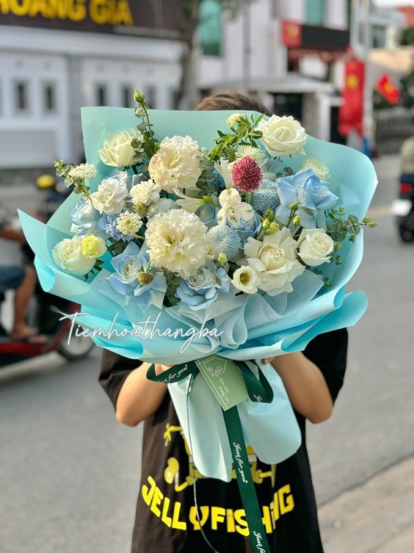 Bó hoa tone xanh dương