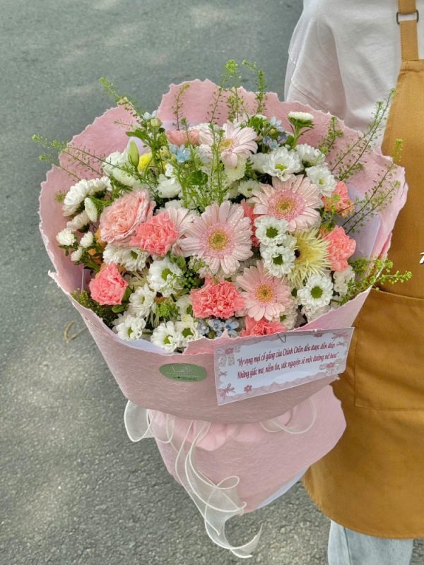 bó hoa garden tone hồng nhẹ nhàng