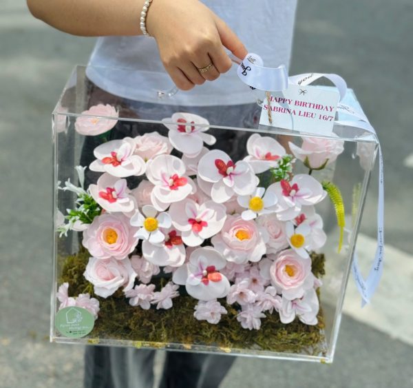 Hộp vali hoa sáp thơm