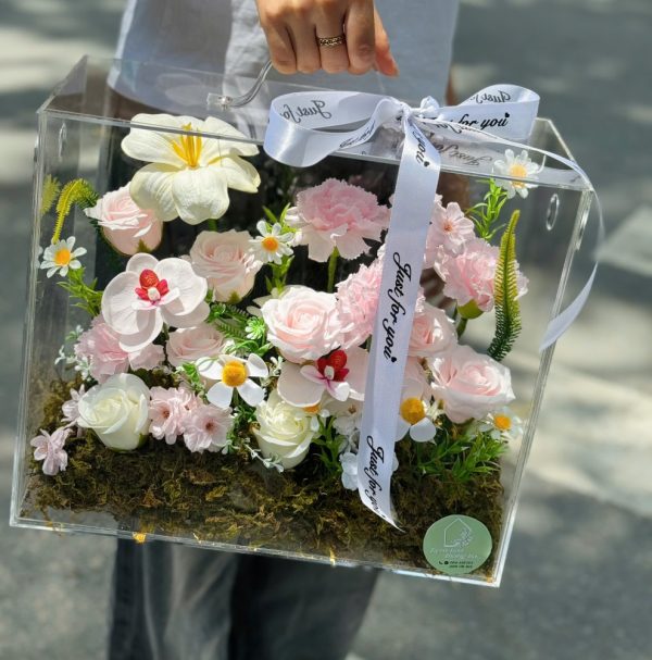 Hộp vali hoa sáp thơm