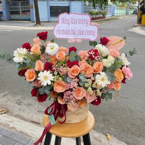 giỏ hoa tone đỏ cam