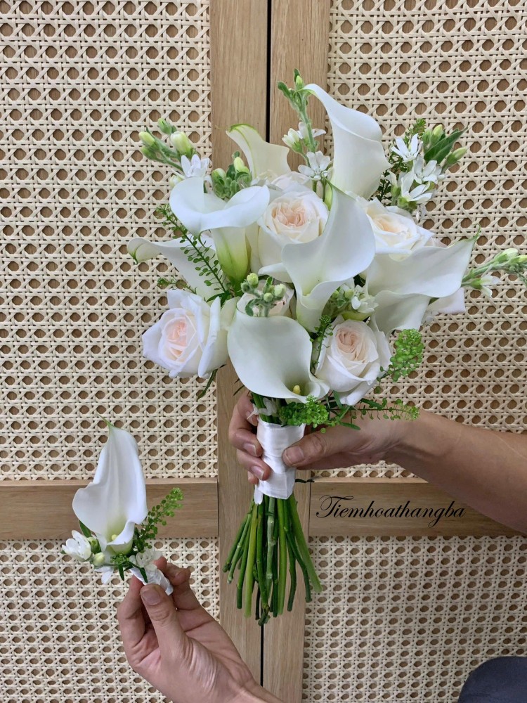 bó hoa cưới Rum nhập khẩu bó hoa cưới Rum nhập khẩu